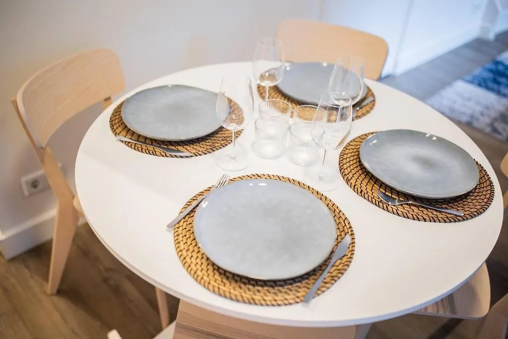 Magnificent Two Bedroom Apartment - Sd23M Eindhoven 0*,  Países Baixos