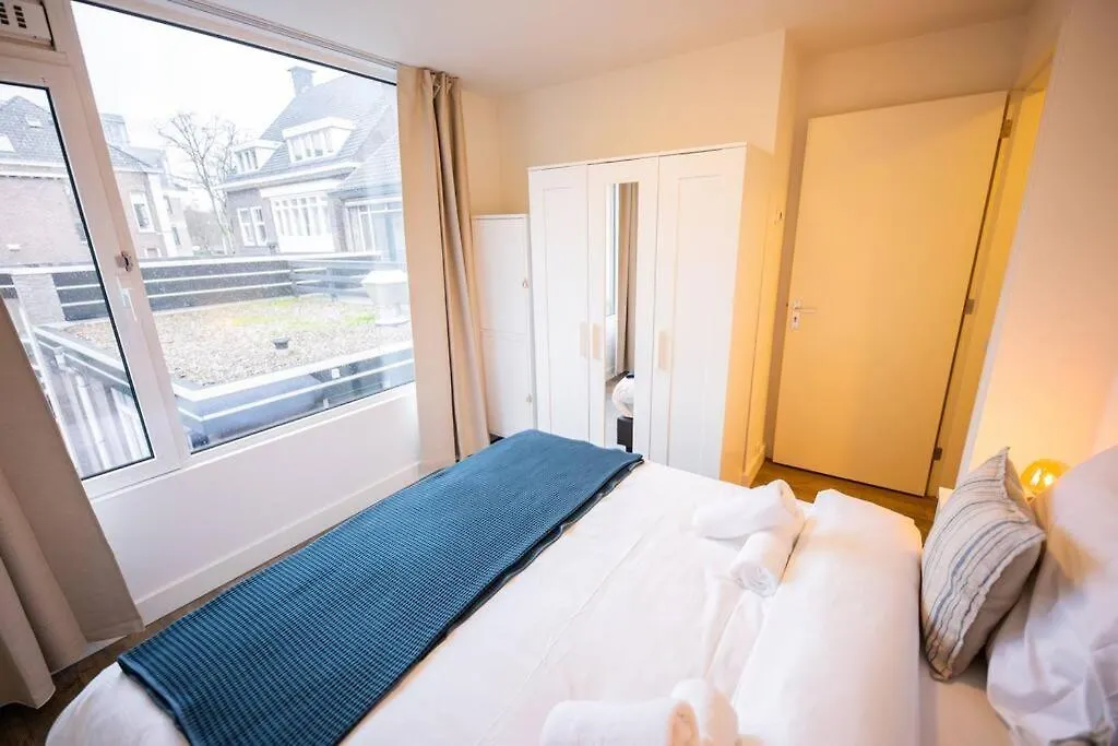 Magnificent Two Bedroom Apartment - Sd23M Eindhoven